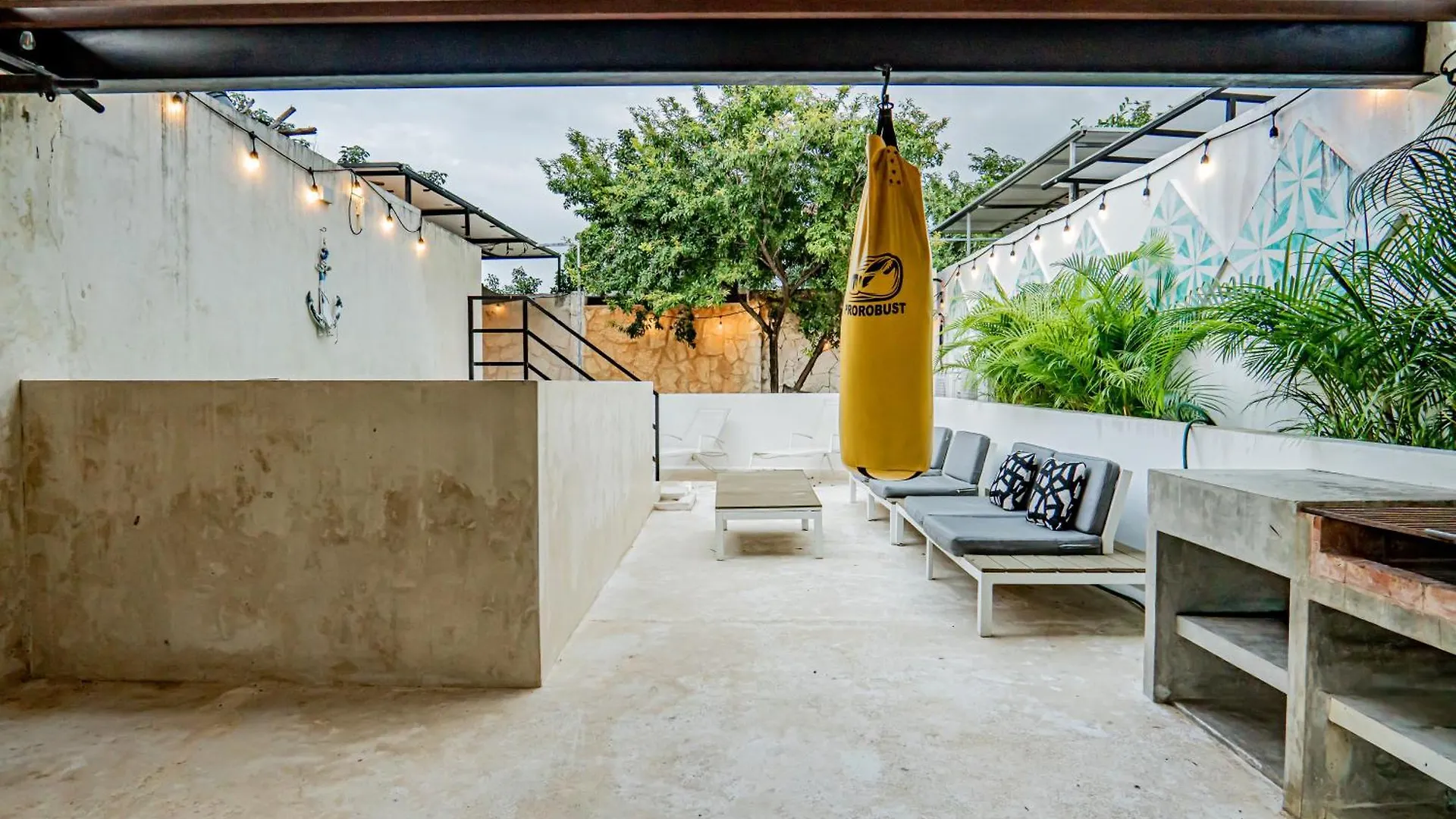 Two-Condos House In Great Location With Rooftop And Pool And Bbq Tulum