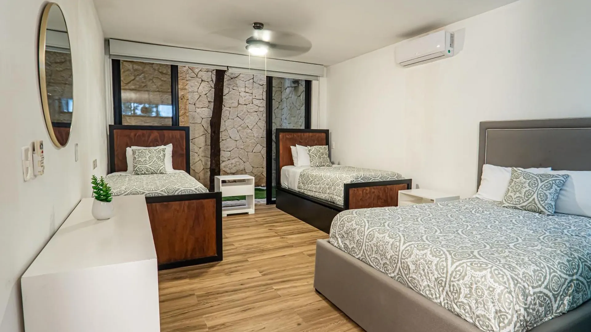 Holiday home Two-Condos House In Great Location With Rooftop And Pool And Bbq Tulum