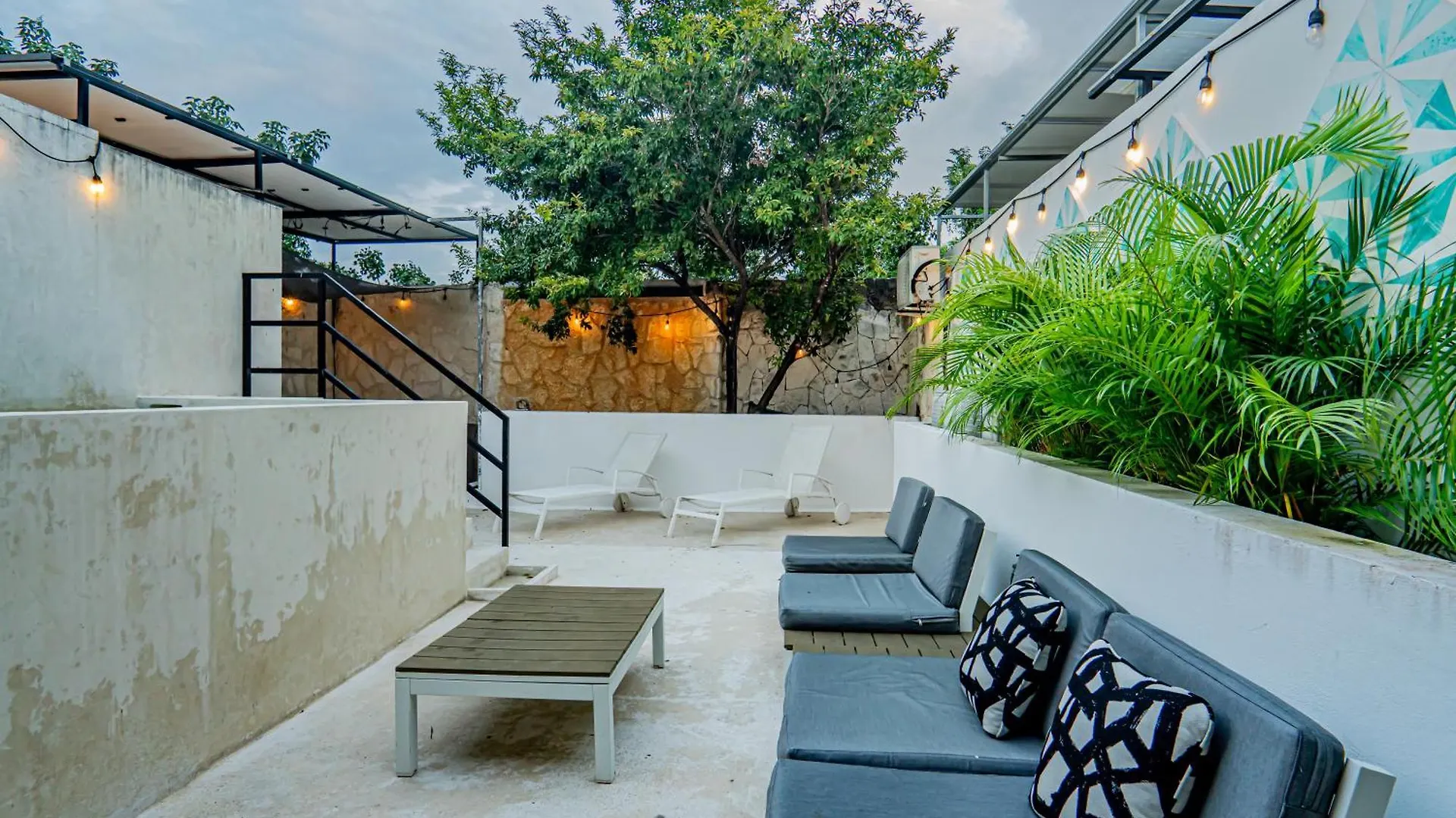 Two-Condos House In Great Location With Rooftop And Pool And Bbq Tulum Mexico