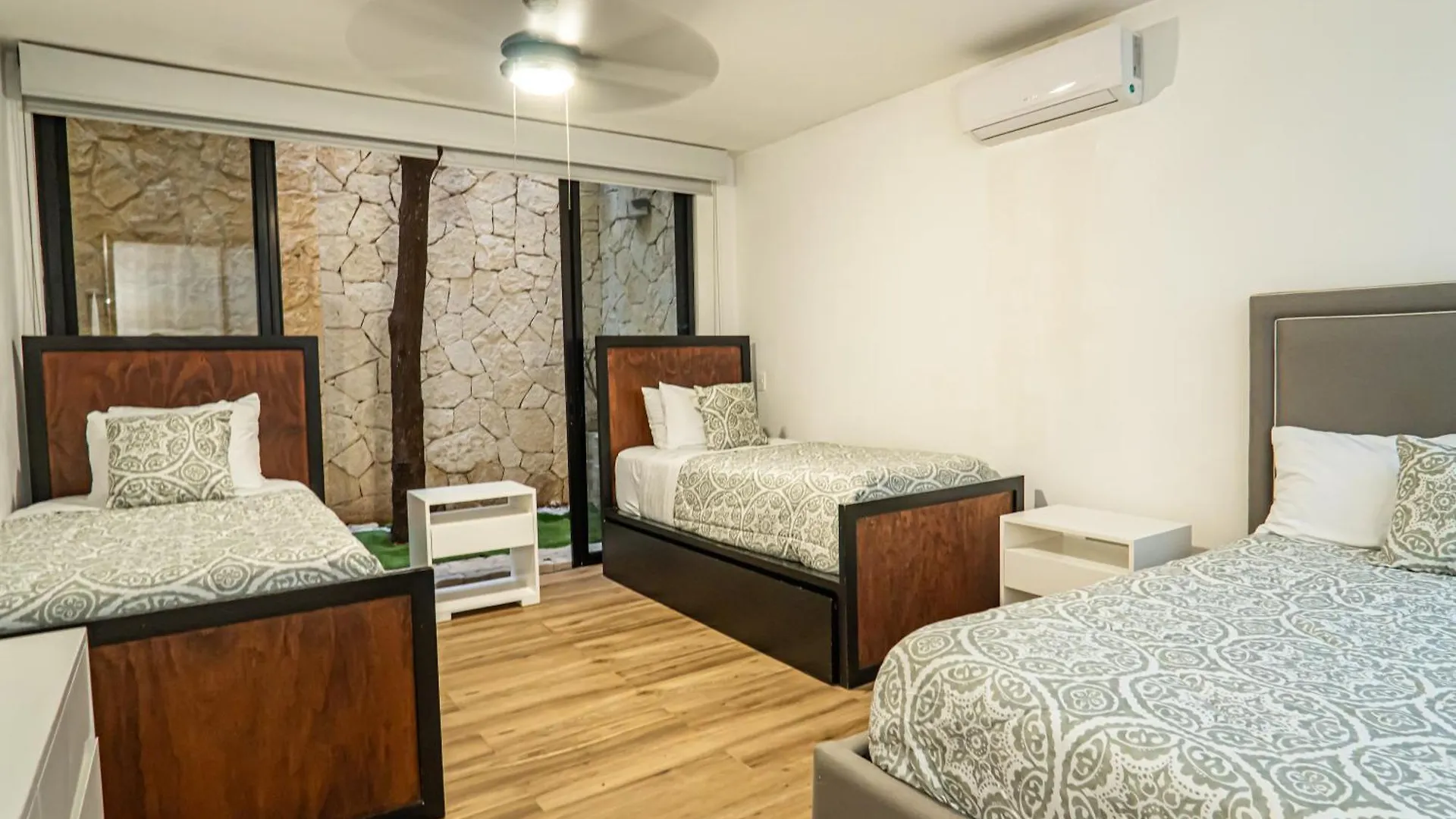 Two-Condos House In Great Location With Rooftop And Pool And Bbq Tulum 0*,  Mexico