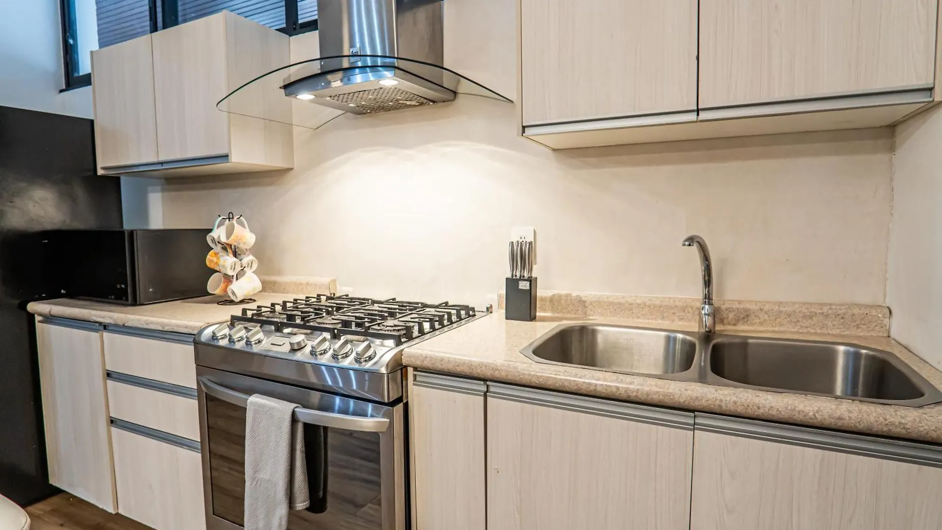 Two-Condos House In Great Location With Rooftop And Pool And Bbq Tulum