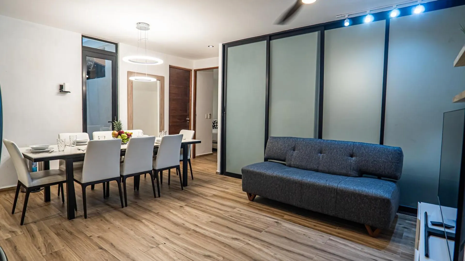 Two-Condos House In Great Location With Rooftop And Pool And Bbq Tulum
